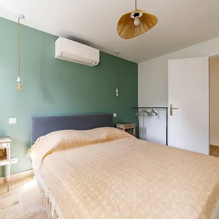 Apartment Rez-de-villa Avec Espace Arbore Privatif Sainte-Maxime