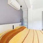Rez-de-villa Avec Espace Arbore Privatif Lägenhet *