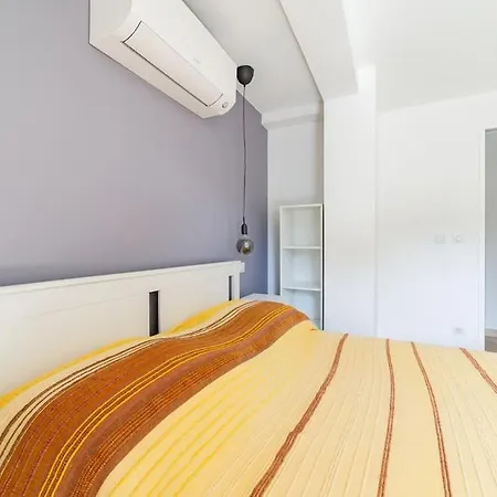 Rez-de-villa Avec Espace Arbore Privatif Апартаменты *